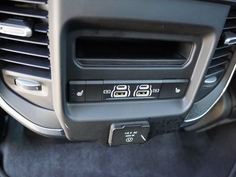 Certified 2025 RAM 1500 Laramie AWD/4WD image 19
