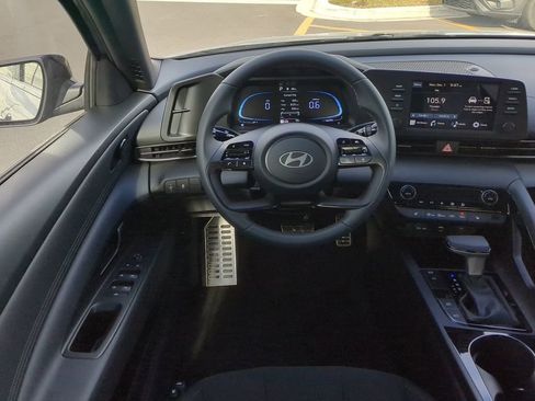 New 2026 Hyundai Elantra SEL Sport image 18