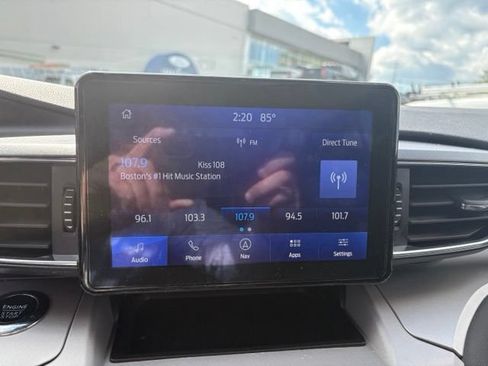 Certified 2023 Ford Explorer XLT w/ Equipment Group 202A AWD/4WD image 22