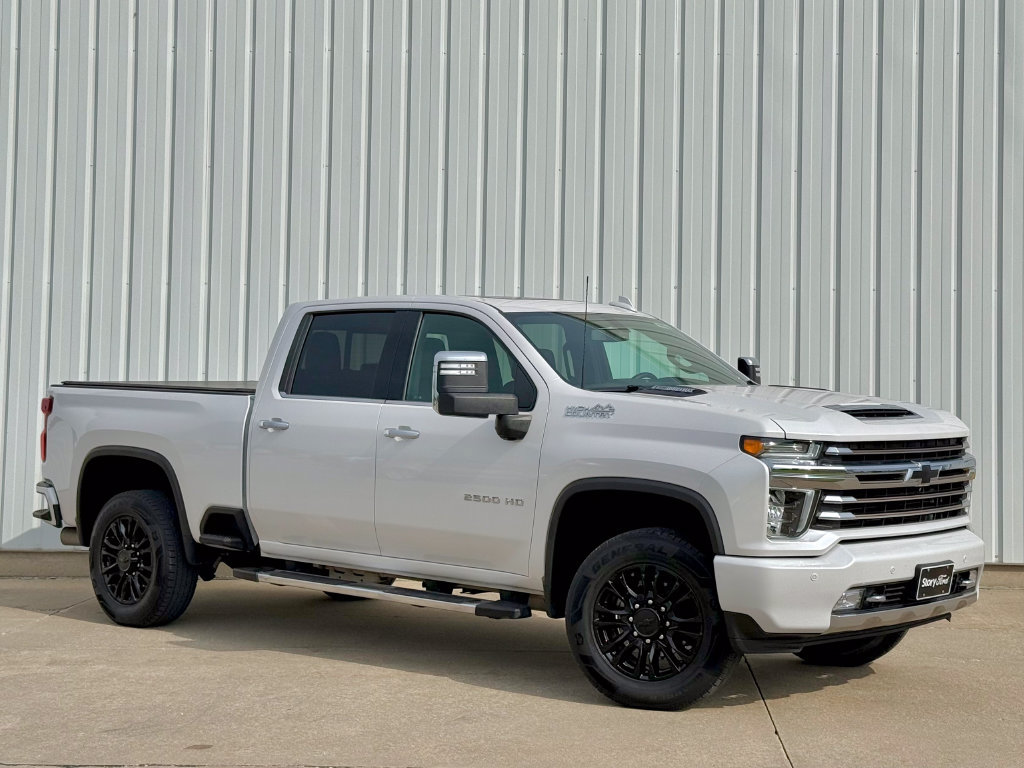 Used 2023 Chevrolet Silverado 2500 High Country AWD/4WD image 8