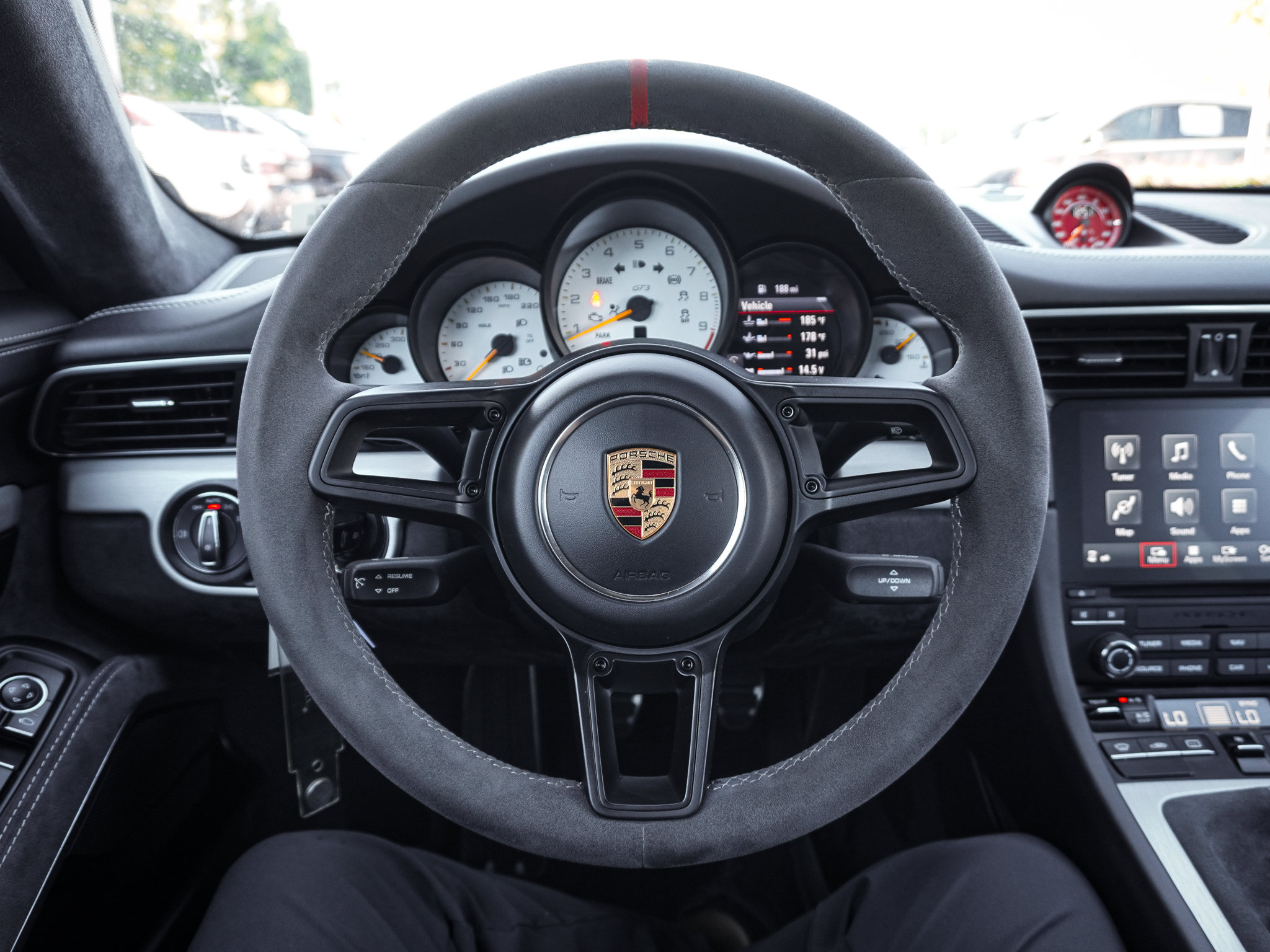 Used 2018 Porsche 911 GT3 w/ Sport Chrono Package RWD image 18