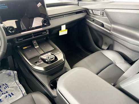 Certified 2026 Toyota bZ image 34