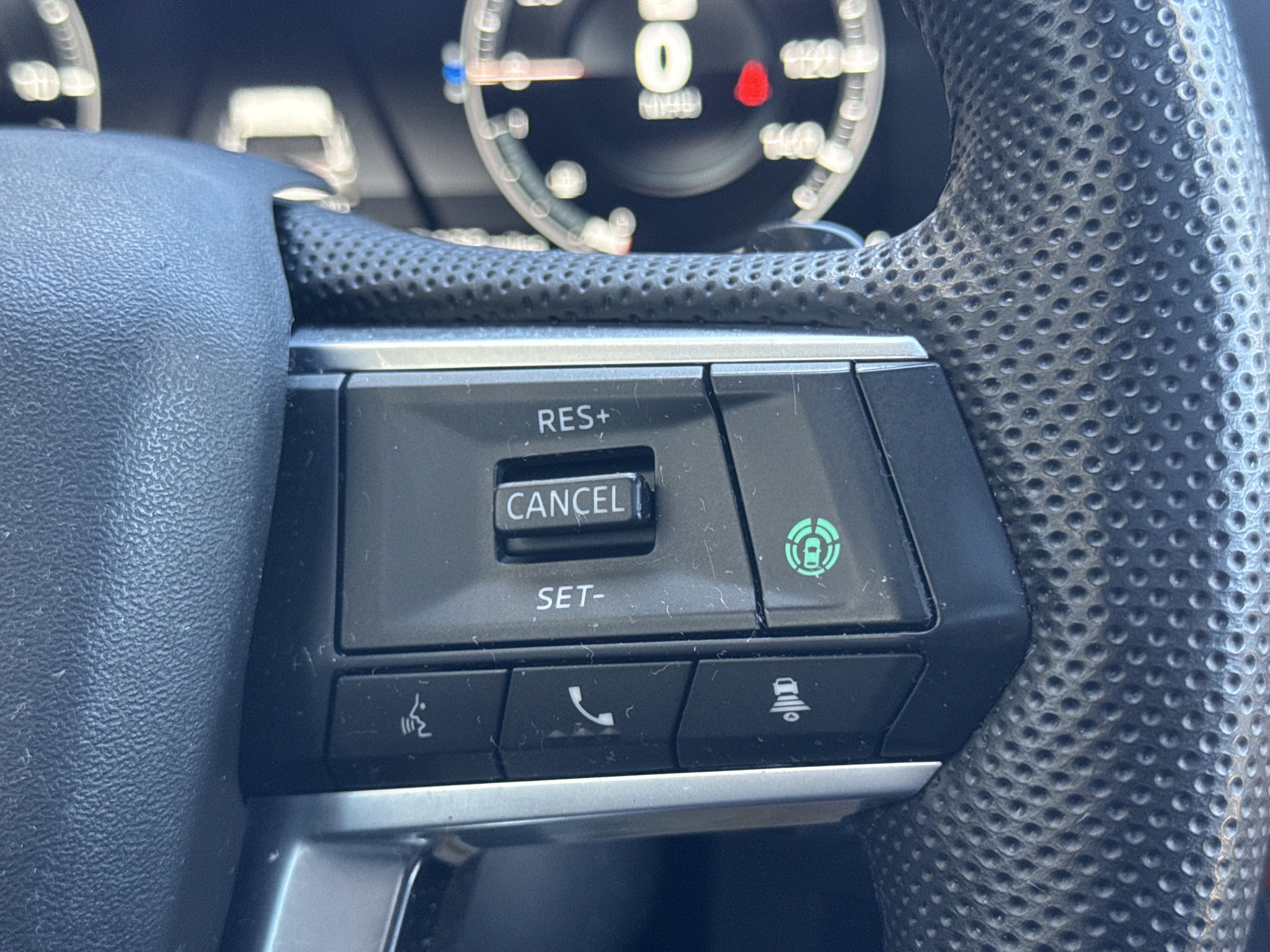 Used 2023 Mitsubishi Outlander SEL AWD/4WD image 22