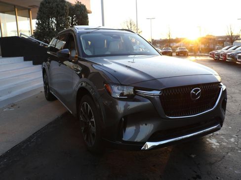 Certified 2025 MAZDA CX-90 3.3 Turbo S w/ Premium Package AWD/4WD image 6