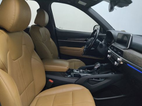 Used 2021 Kia Telluride SX w/ Towing Package FWD image 21