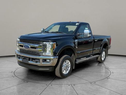 Certified 2019 Ford F250 XLT w/ XLT Value Package AWD/4WD image 3