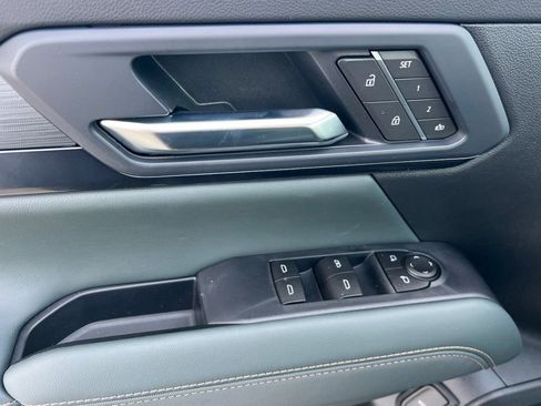 New 2026 GMC Terrain AT4 w/ Convenience Package III image 8