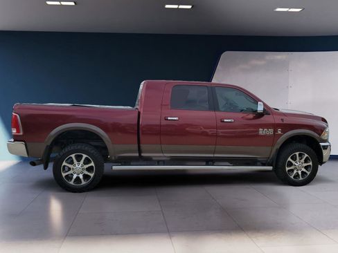Used 2018 RAM 2500 Laramie w/ Cold Weather Group AWD/4WD image 6