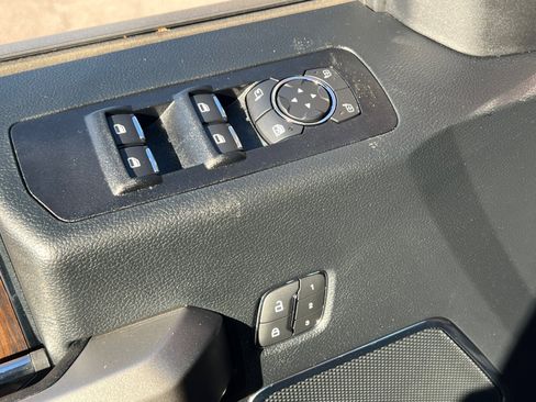 Certified 2020 Ford F150 Lariat image 16