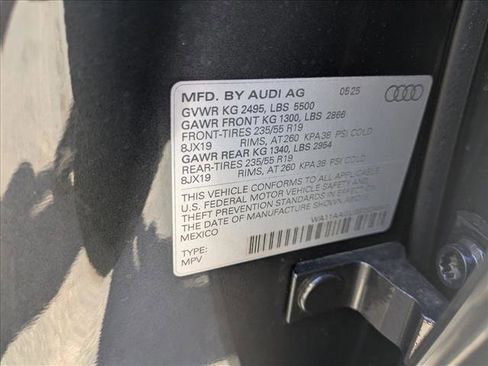 New 2025 Audi Q5 Premium image 21