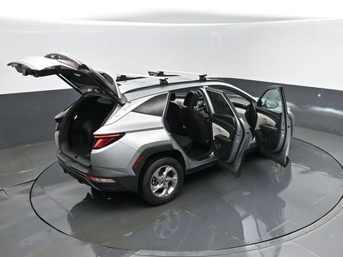 Used 2023 Hyundai Tucson SEL w/ Winter Package AWD/4WD image 28