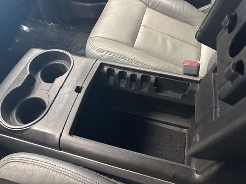 Used 2014 Ford F150 XLT w/ Equipment Group 302A Luxury image 44