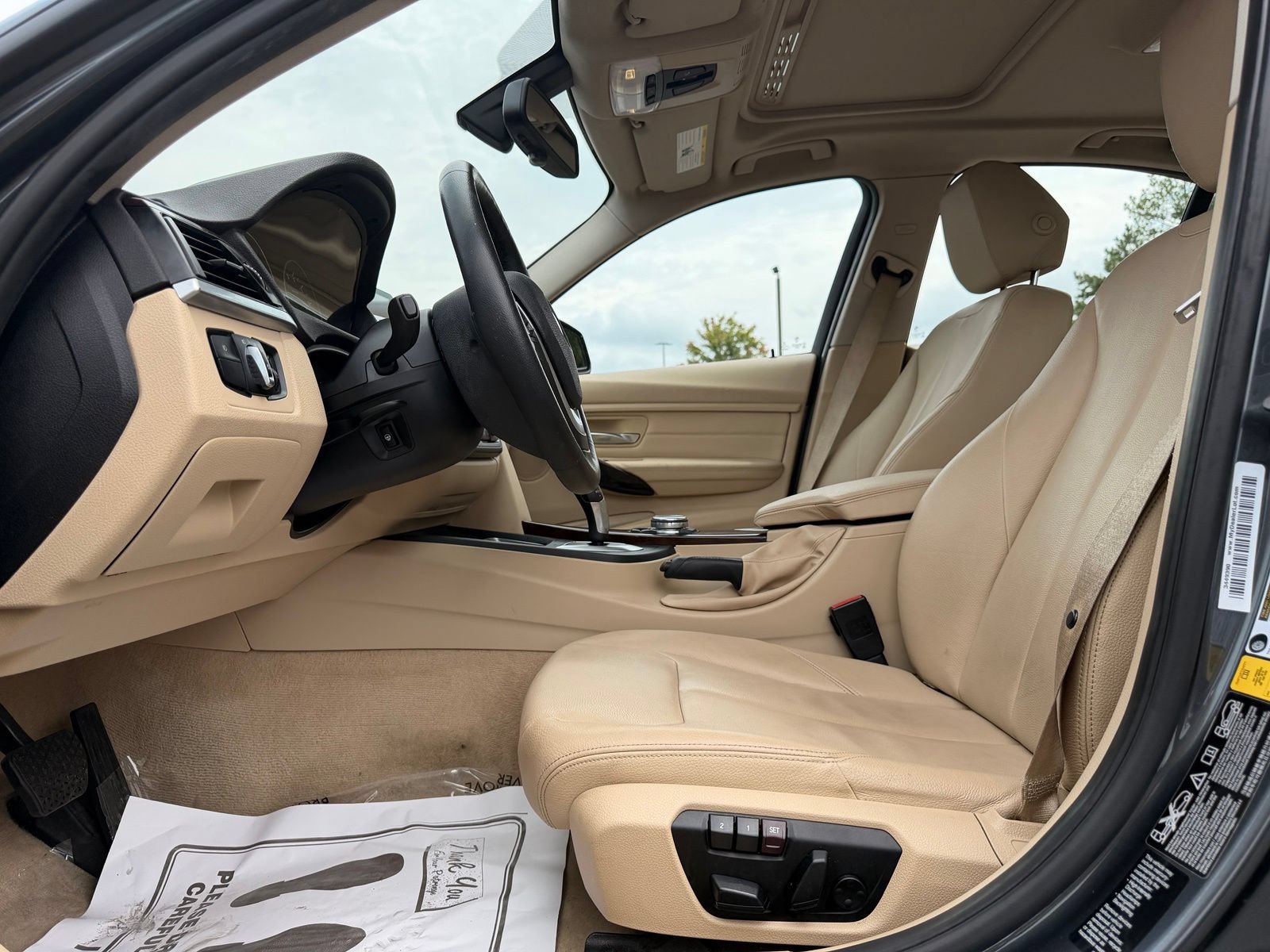 Used 2015 BMW 328i xDrive Sedan AWD/4WD image 14
