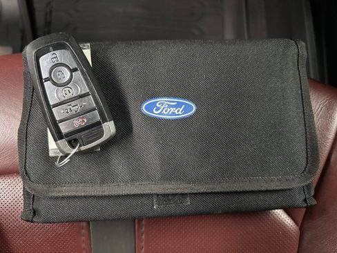 Used 2020 Ford F150 Platinum w/ Equipment Group 701A Luxury image 41