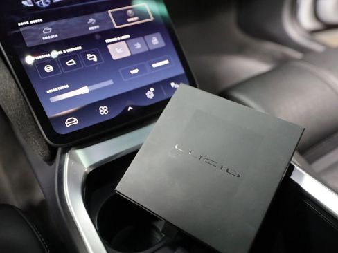 Used 2022 Lucid Air Grand Touring image 69