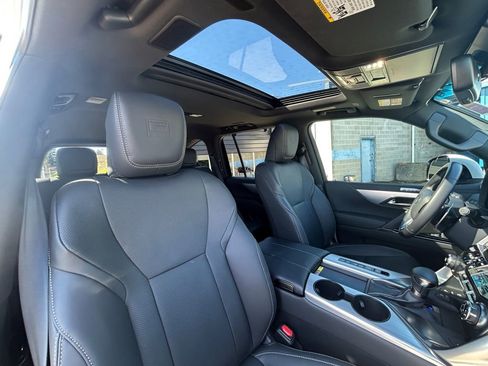 Used 2024 Lexus LX 600 F Sport AWD/4WD image 27