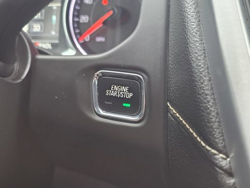 Used 2019 GMC Acadia SLT AWD/4WD image 23