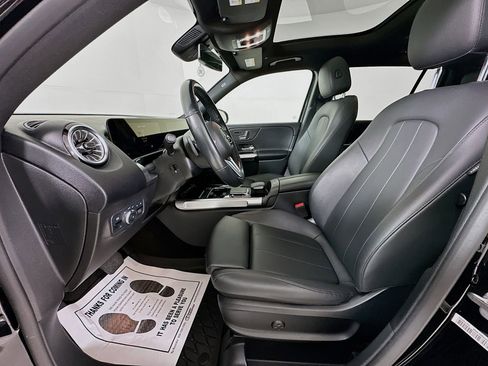 Used 2023 Mercedes-Benz GLB 250 4MATIC image 23