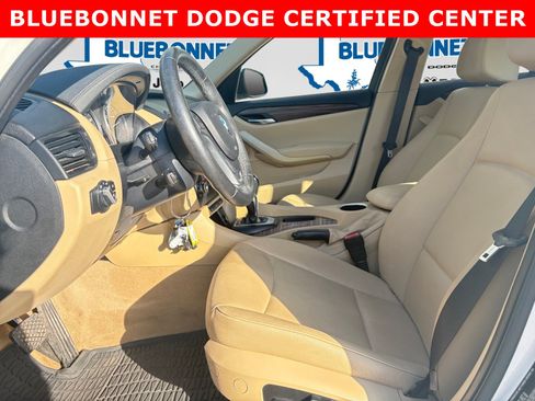 Used 2015 BMW X1 sDrive28i RWD image 11