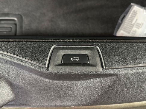 Used 2023 BMW X5 xDrive40i w/ Premium Package AWD/4WD image 46
