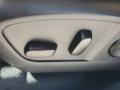 Used 2026 Buick Enclave Sport Touring FWD image 19