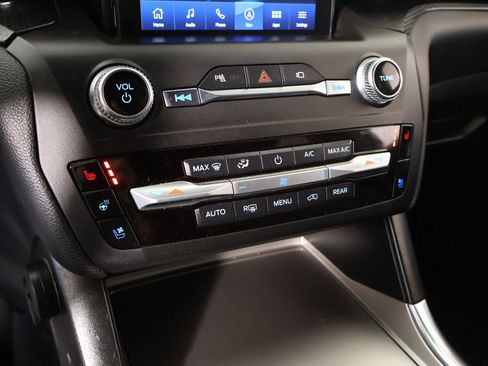 Used 2020 Ford Explorer ST w/ ST Street Pack image 8