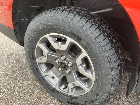 Used 2022 Ford Maverick XLT w/ Equipment Group 300A Standard AWD/4WD image 12
