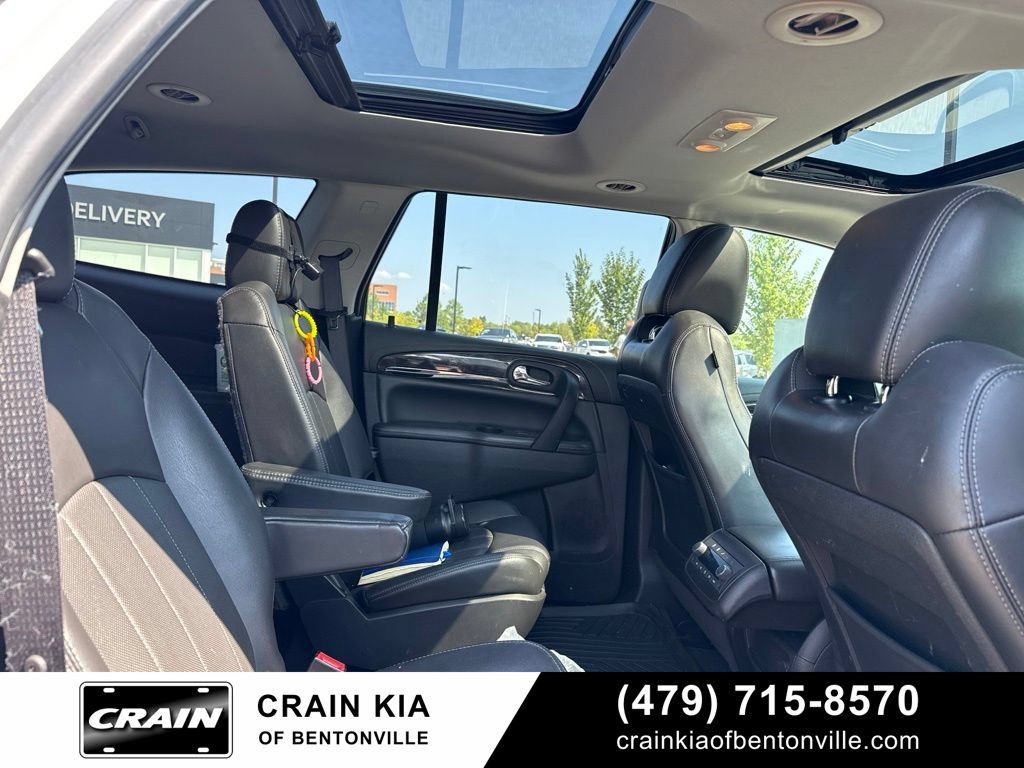 Used 2016 Buick Enclave Premium w/ Experience Buick Package AWD/4WD image 4
