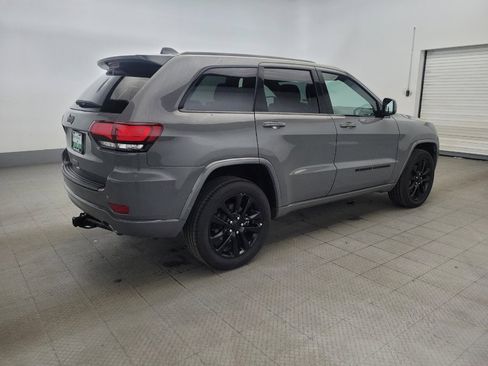 Used 2022 Jeep Grand Cherokee Laredo X AWD/4WD image 10