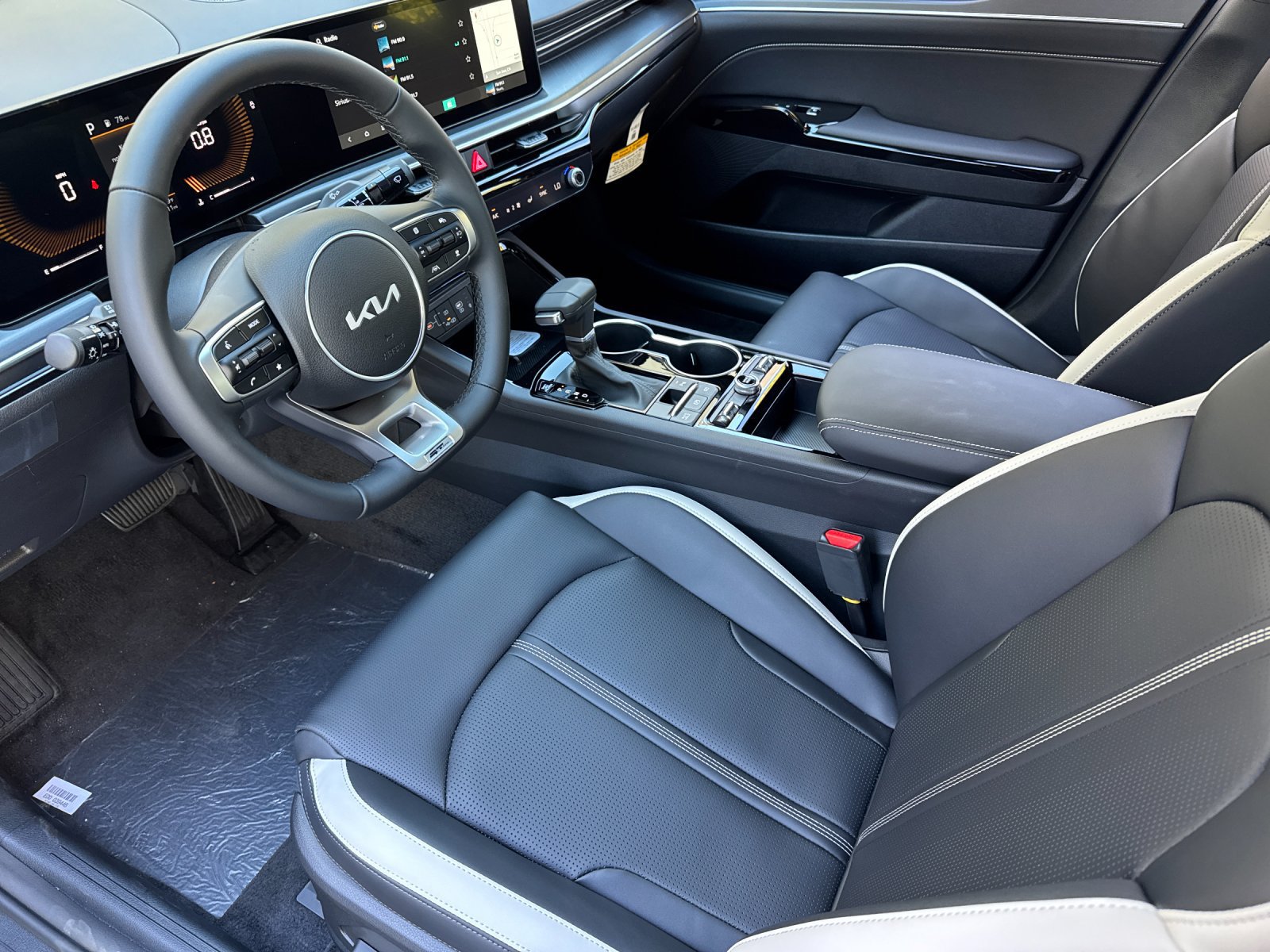 New 2026 Kia K5 GT-Line FWD image 10