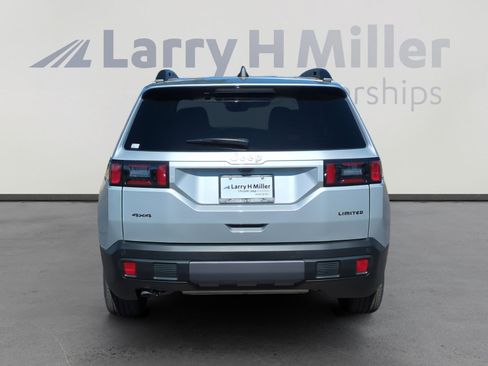 New 2026 Jeep Cherokee Limited AWD/4WD image 4