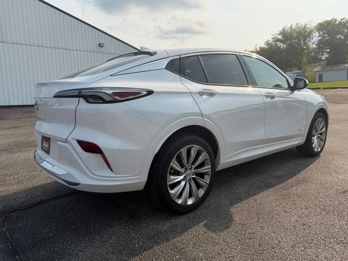 Used 2025 Buick Envista Sport Touring FWD image 5