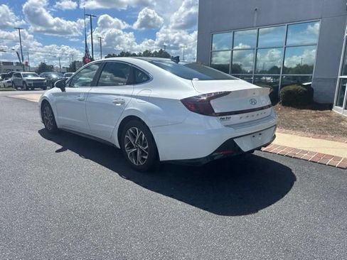 Used 2023 Hyundai Sonata SEL w/ Convenience Package FWD image 9