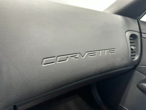 Used 2007 Chevrolet Corvette Z06 w/ Preferred Equipment Group RWD image 30