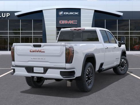 New 2026 GMC Sierra 3500 Denali Ultimate AWD/4WD image 4
