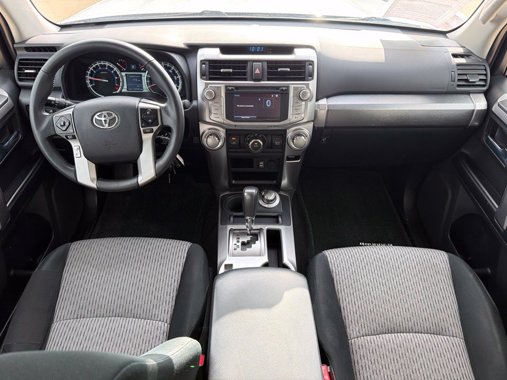 Used 2017 Toyota 4Runner SR5 AWD/4WD image 19