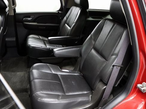 Used 2014 Chevrolet Tahoe LT w/ Suspension Package, Off-Road image 11