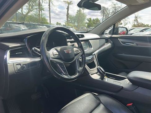 Used 2019 Cadillac XT5 Luxury image 14
