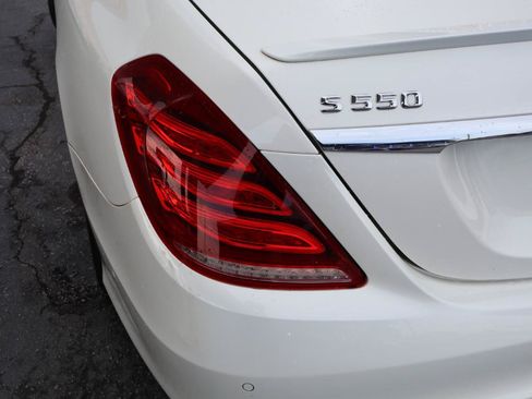 Used 2016 Mercedes-Benz S 550 Sedan image 11