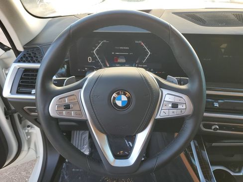 Used 2025 BMW X7 xDrive40i w/ Executive Package AWD/4WD image 20
