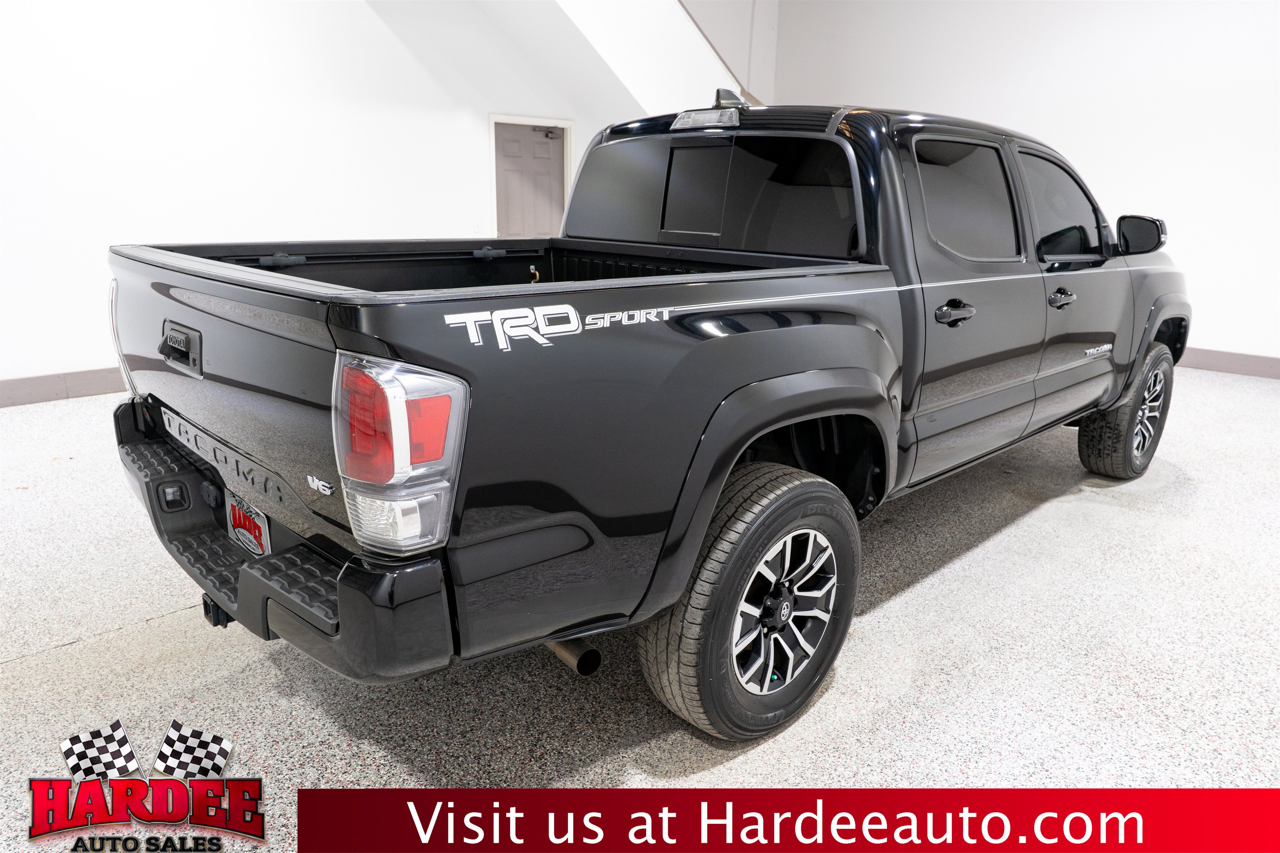 Used 2021 Toyota Tacoma TRD Sport RWD image 5