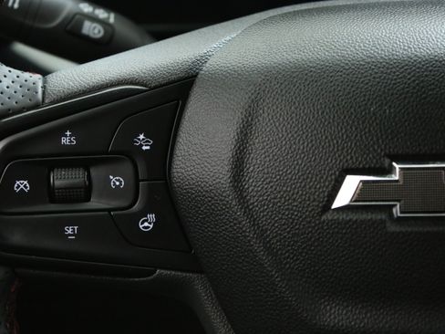 Used 2024 Chevrolet Trax RS w/ Driver Confidence Package FWD image 11