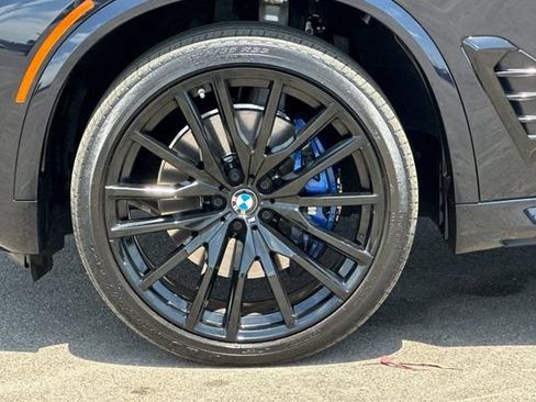 Used 2025 BMW X5 sDrive40i w/ M Sport Package RWD image 31