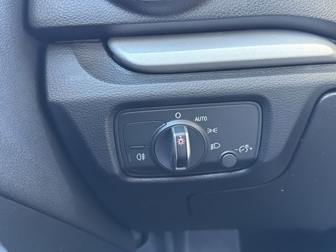 Used 2016 Audi A3 2.0T Premium image 23