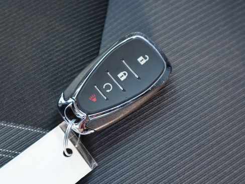 Used 2025 Chevrolet Blazer LT image 32