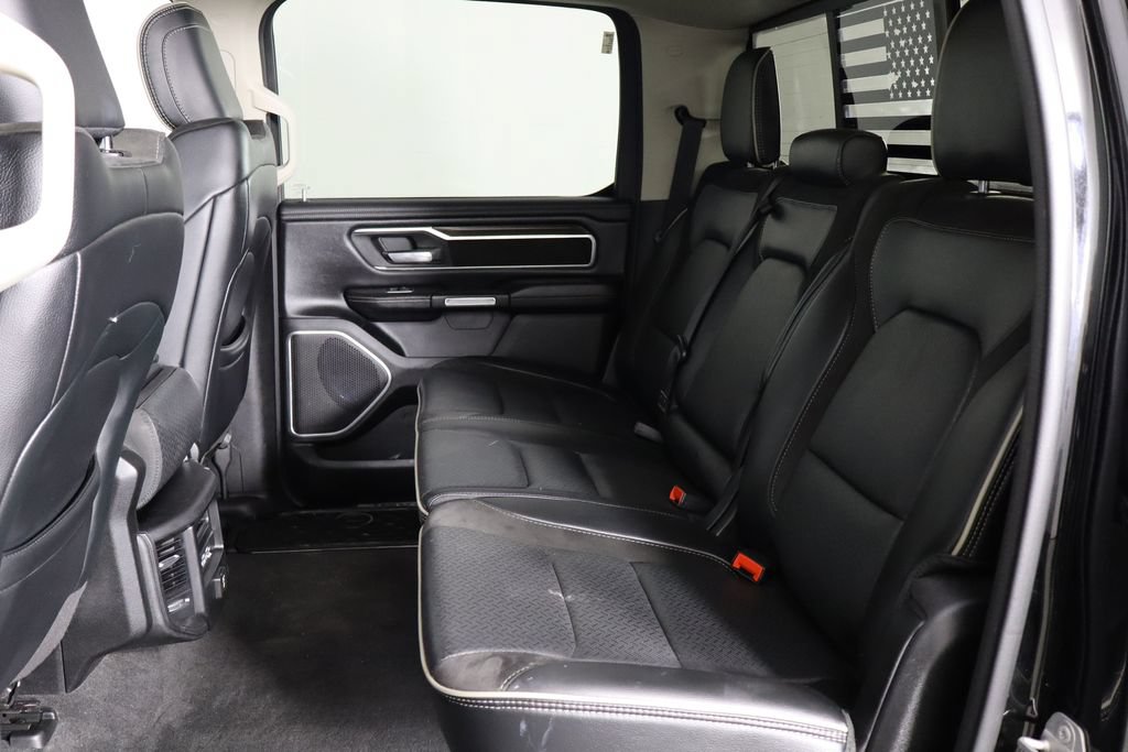Used 2022 RAM 1500 Laramie AWD/4WD image 16