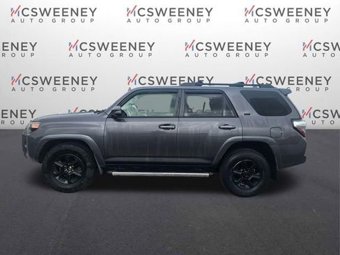 Used 2019 Toyota 4Runner SR5 Premium RWD image 2