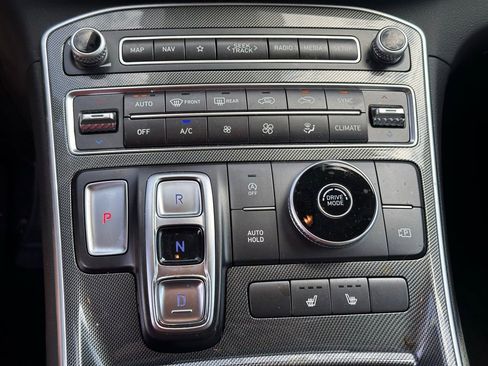 Used 2023 Hyundai Santa Fe SEL image 32