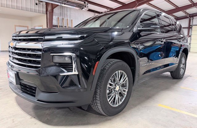 Used 2024 Chevrolet Traverse LT FWD image 7
