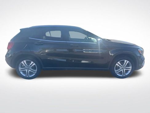 Used 2019 Mercedes-Benz GLA 250 4MATIC image 6